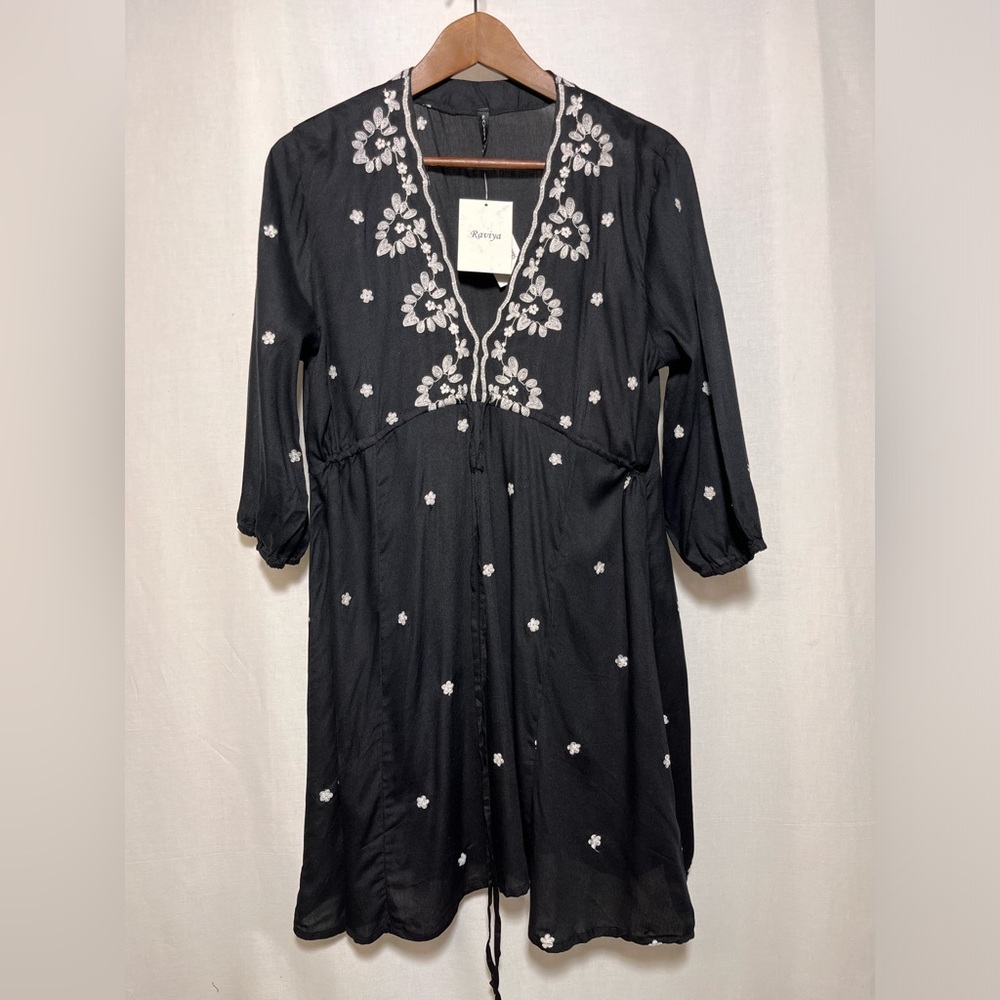 NWT Raviya Women's Embroidered 3/4-Sleeve Dress Swim Cover-Up